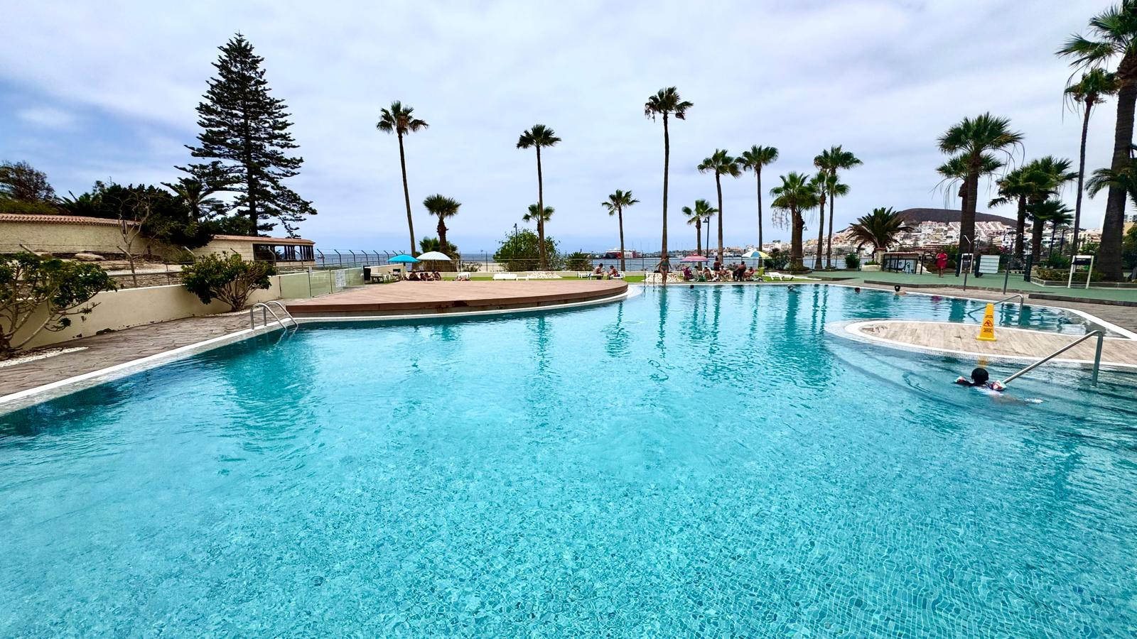 Costamar Infinite Sea Views · By Deihu Experiences